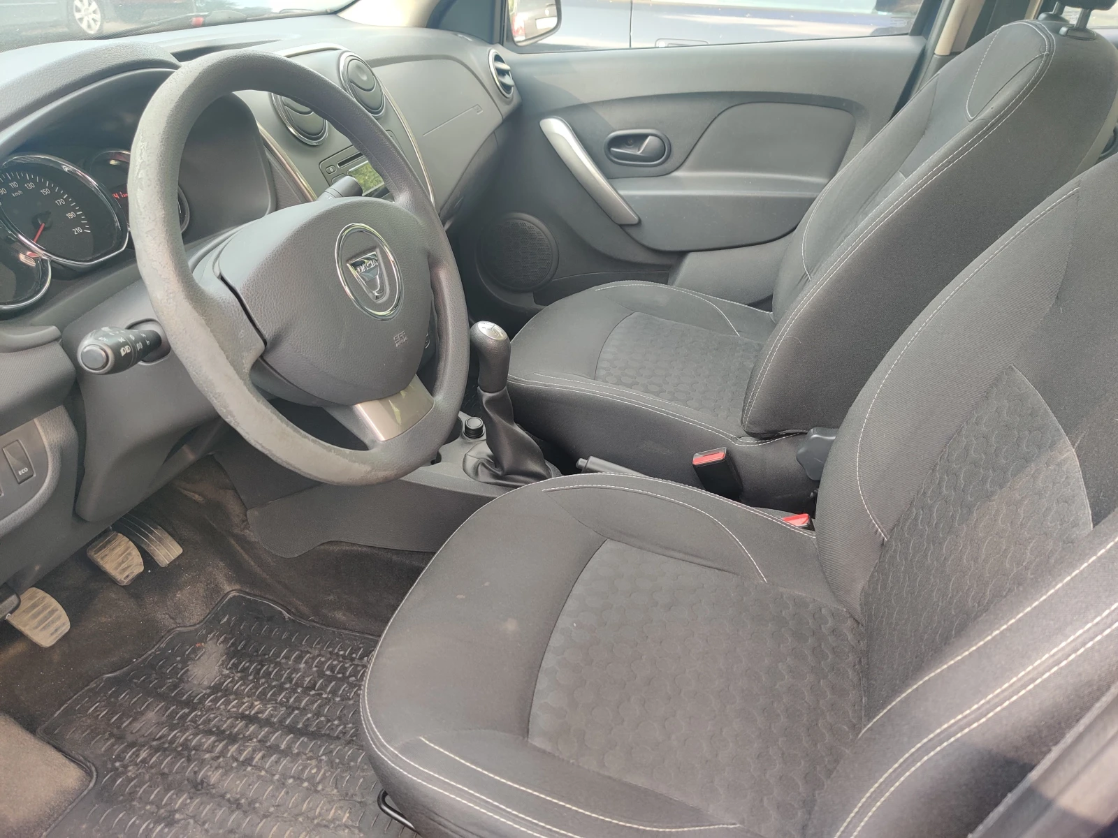 Dacia Logan N1 - изображение 7
