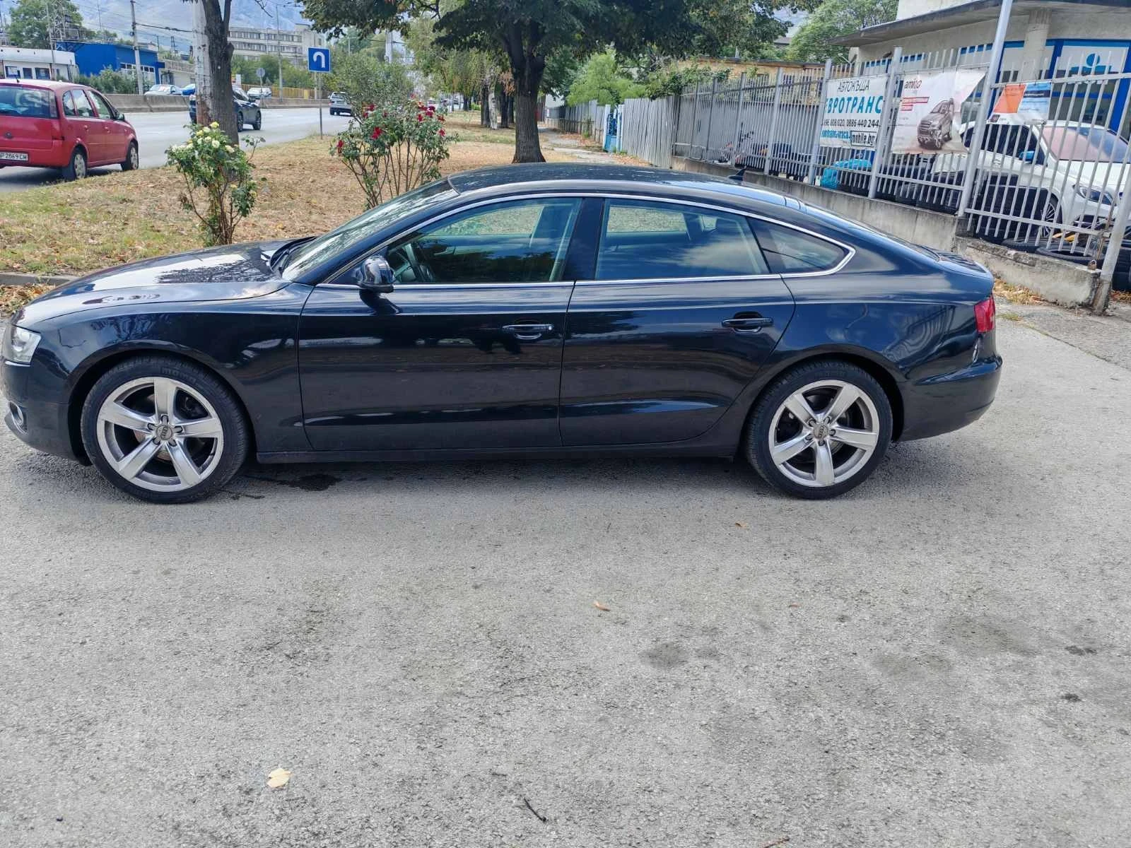 Audi A5 2.0 - изображение 7