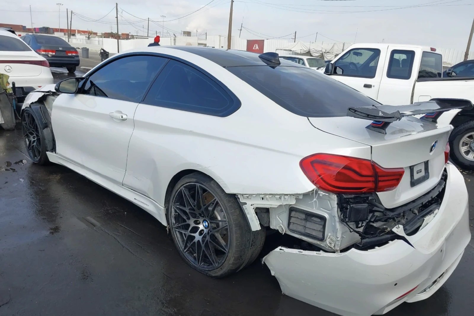BMW M4  - изображение 3