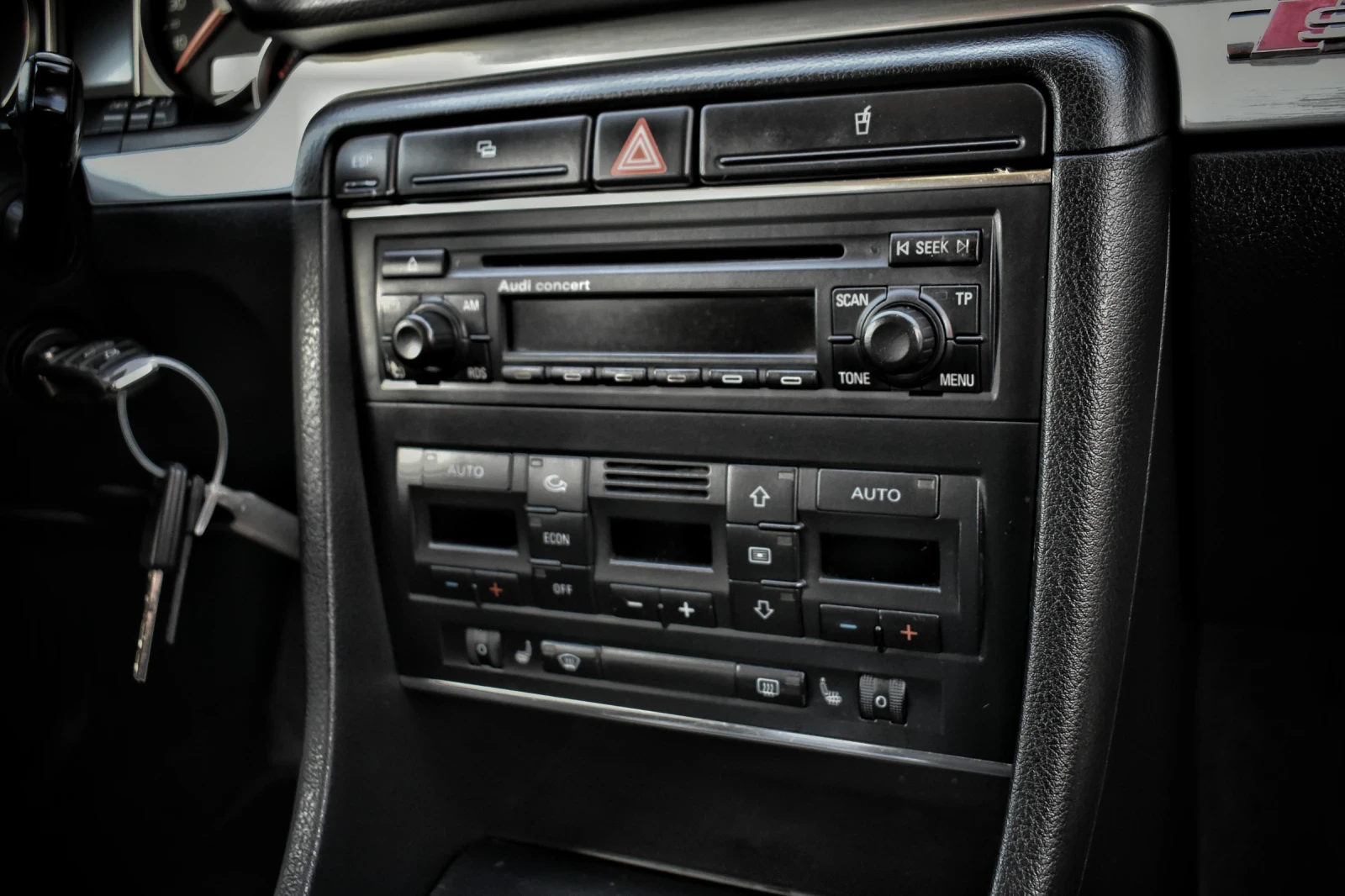 Audi A4 2.0 TDI 140k.c. | Mobile.bg   10