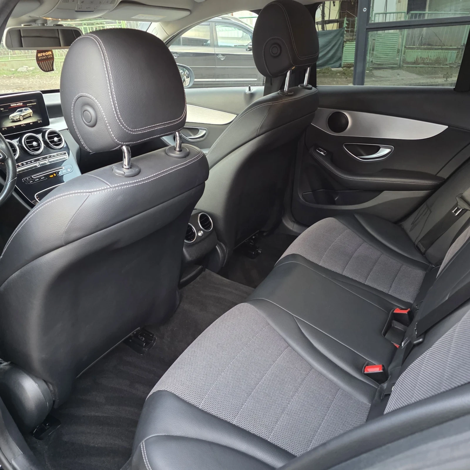 Mercedes-Benz C 220 d/4Matic/AMG /Airmatic/9G-Tronic | Mobile.bg   10