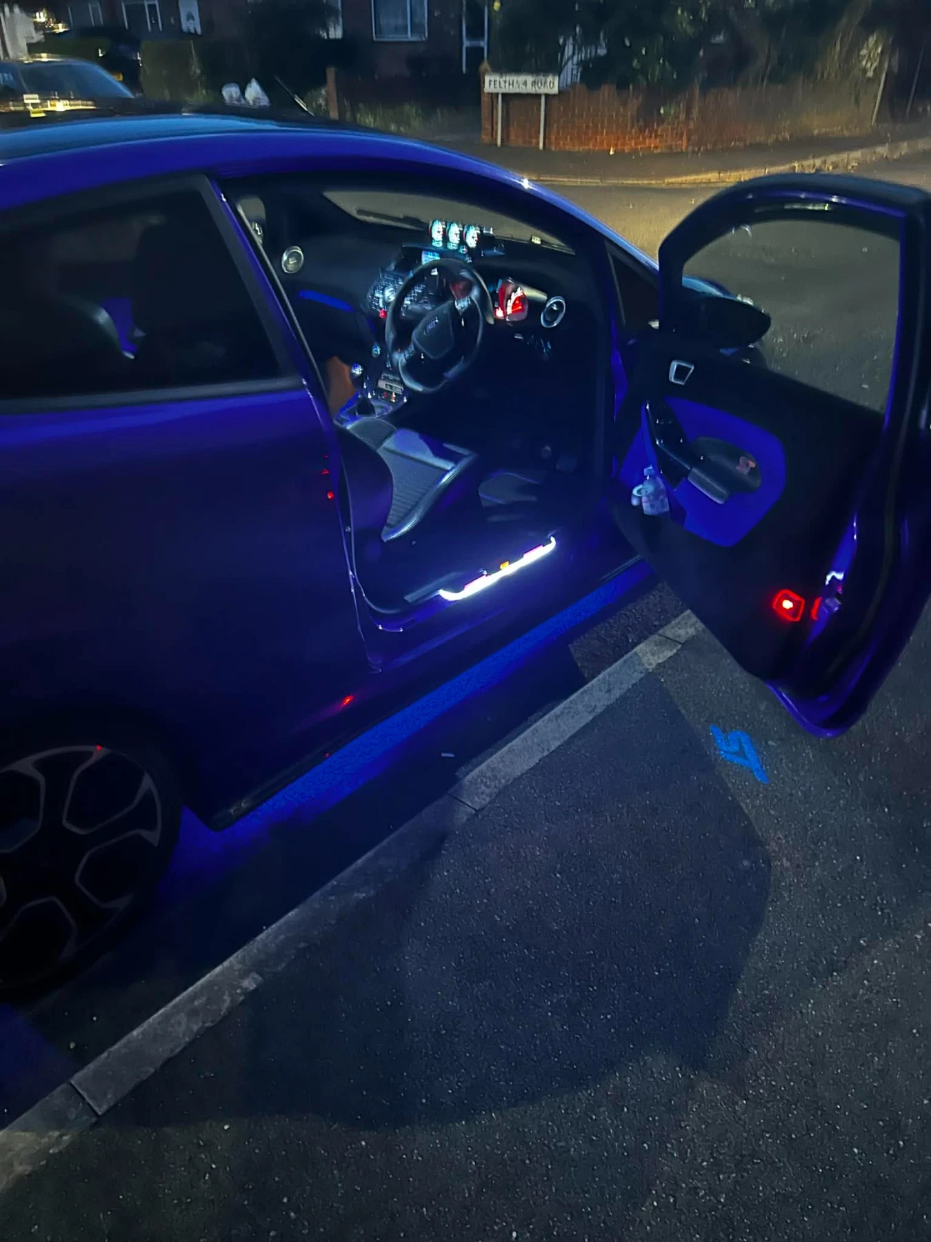 Ford Fiesta ST 180 - изображение 4