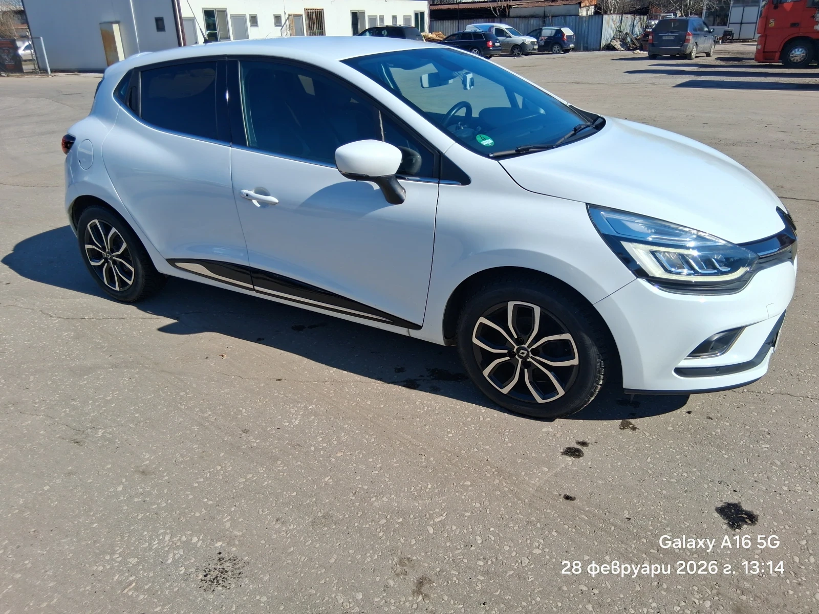 Renault Clio  - изображение 4