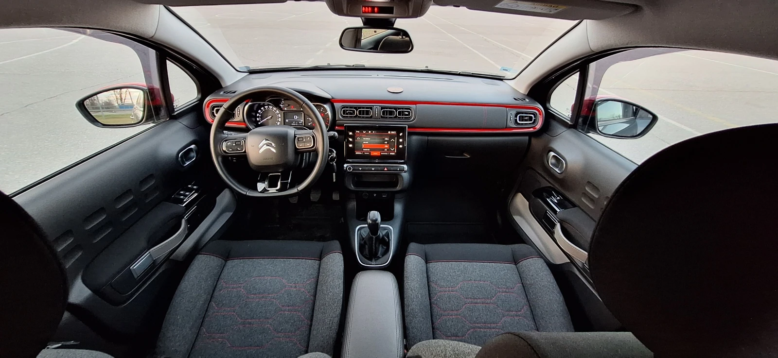 Citroen C3  SHINE PureTech 110 S&S BVM, снимка 11 - Автомобили и джипове - 53983535