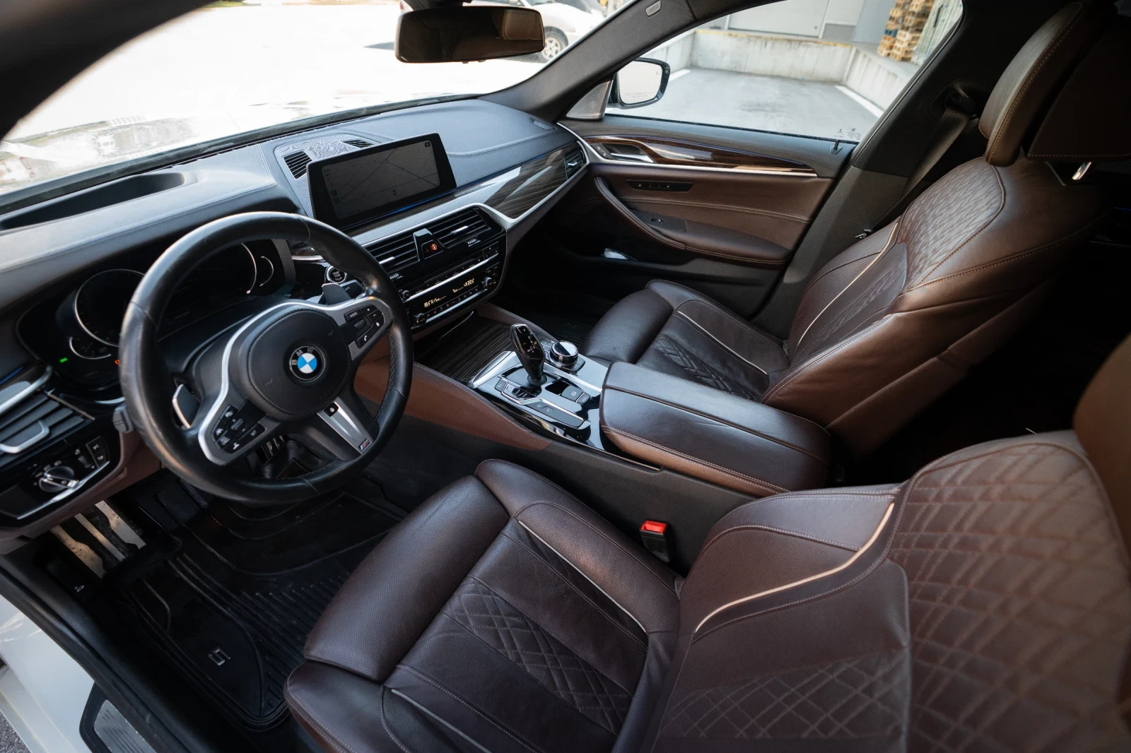 BMW 550 BMW M550 Xdrive FullMax 2019г. 126 000 км, снимка 11 - Автомобили и джипове - 54208751