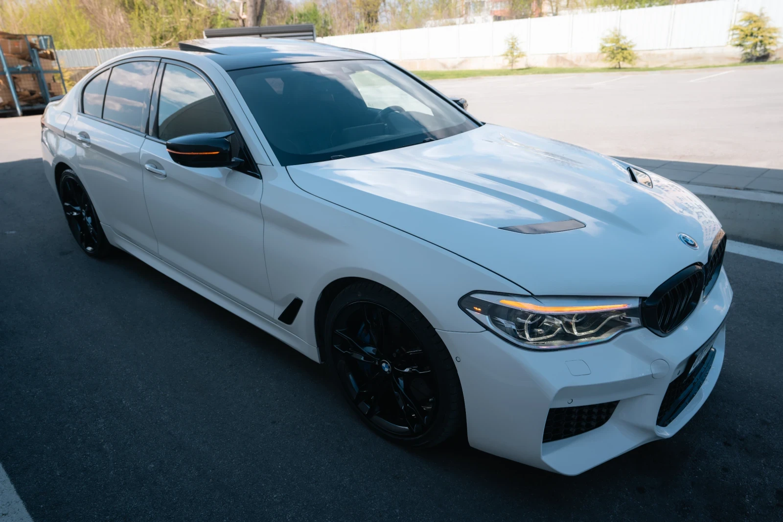 BMW 550 BMW M550 Xdrive FullMax 2019г. 126 000 км, снимка 4 - Автомобили и джипове - 54208751