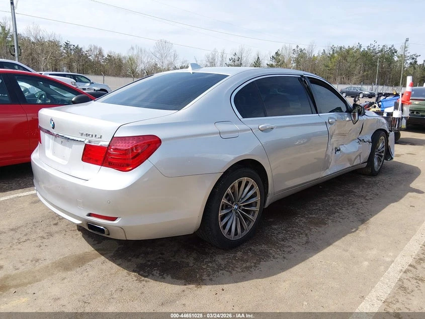 BMW 740 3.0L I-6 DI, DOHC, VVT, TURBO, 315HP Rear Wheel | Mobile.bg � ����������� 4