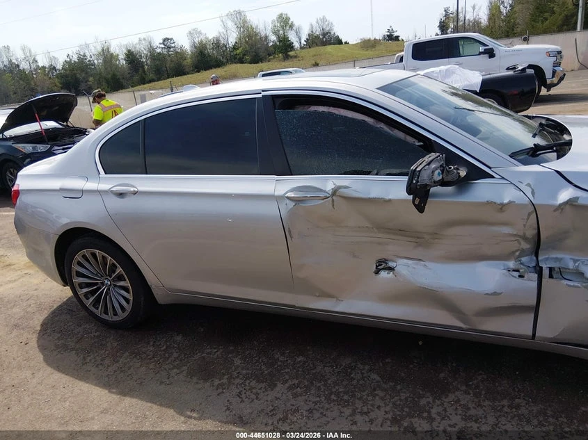 BMW 740 3.0L I-6 DI, DOHC, VVT, TURBO, 315HP Rear Wheel | Mobile.bg � ����������� 14