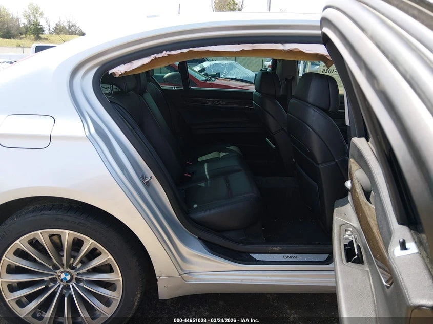 BMW 740 3.0L I-6 DI, DOHC, VVT, TURBO, 315HP Rear Wheel | Mobile.bg � ����������� 8