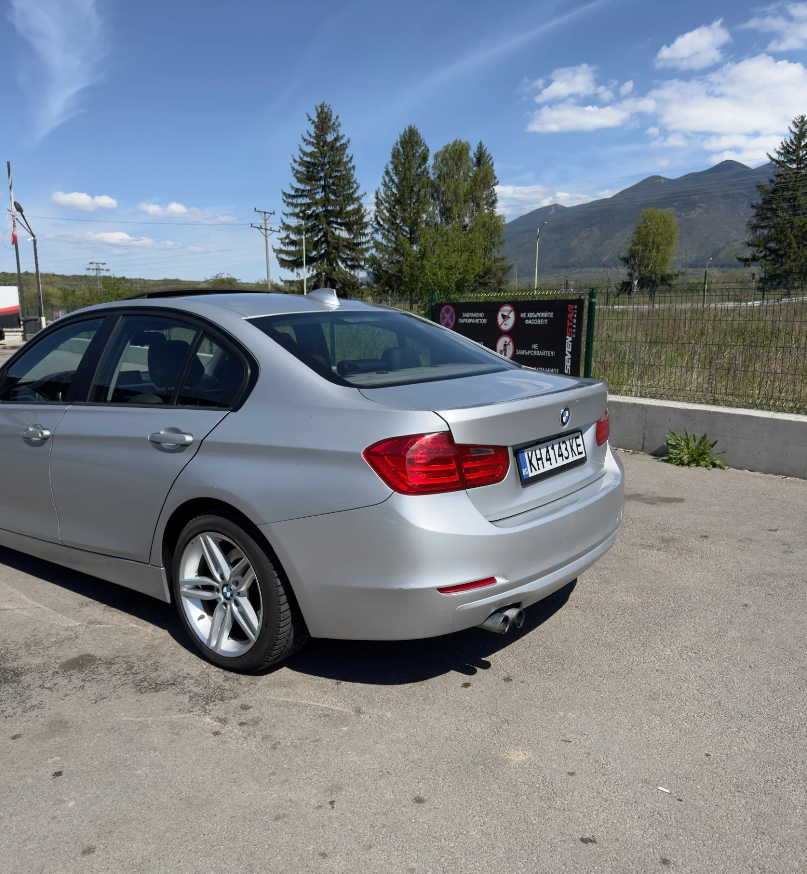 BMW 328 i Обслужен!Регисттриран!, снимка 3 - Автомобили и джипове - 54303863