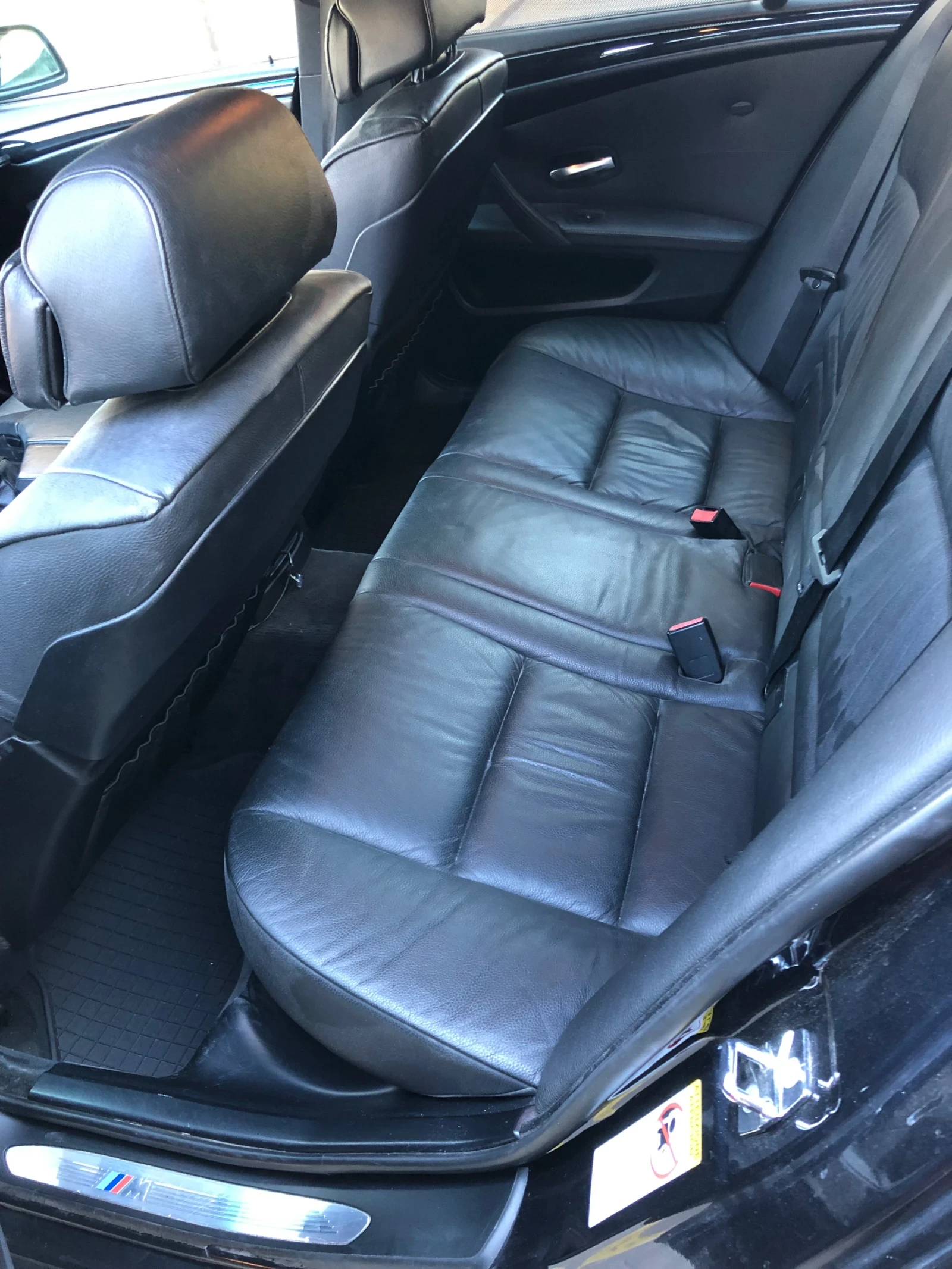 BMW 530 SAT, снимка 14 - Автомобили и джипове - 54305118