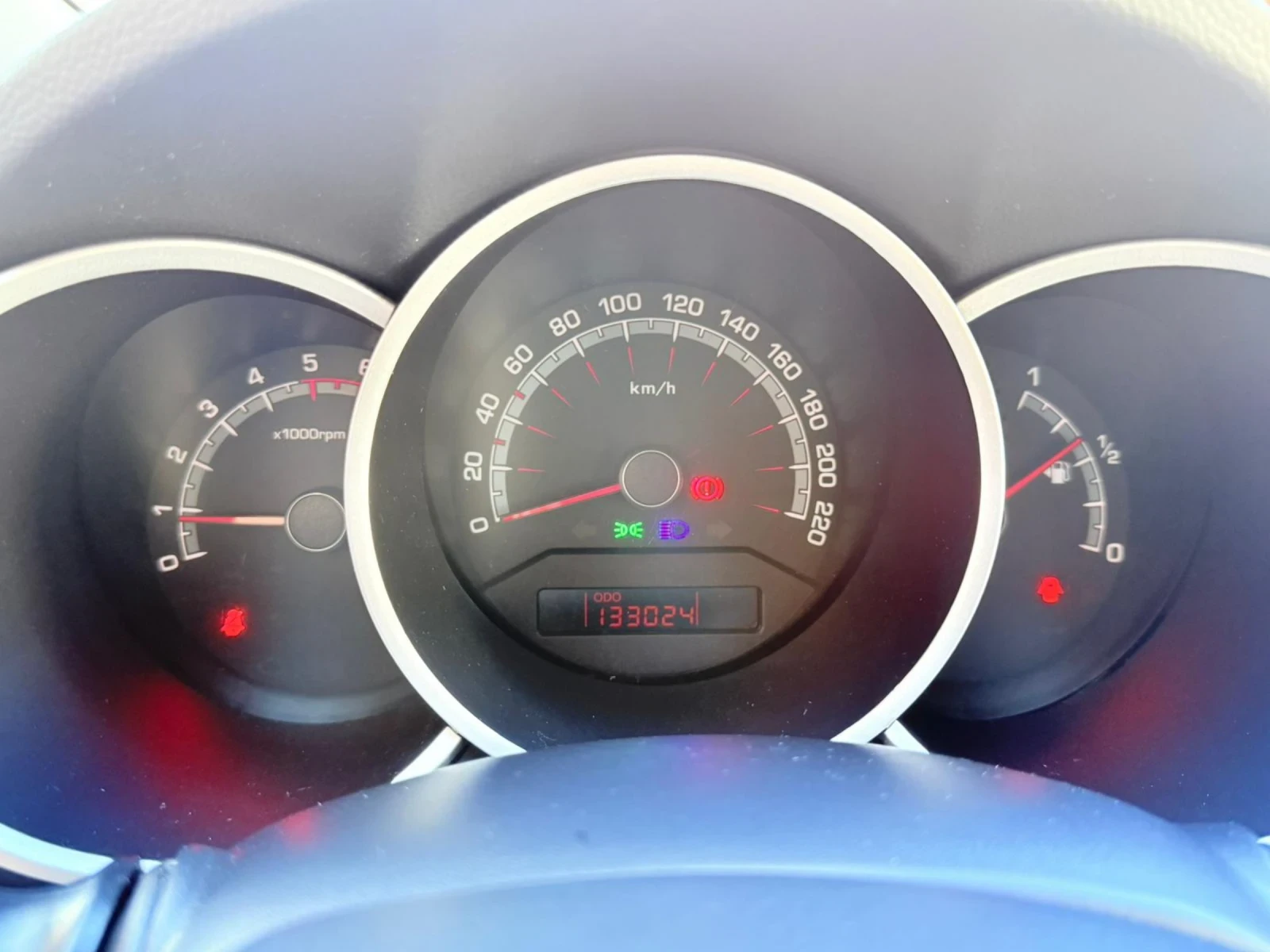 Kia Venga, снимка 8 - Автомобили и джипове - 54369095