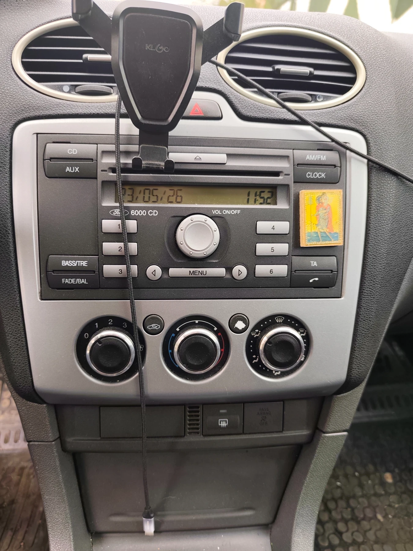 Ford Focus 1.6 HDI, снимка 10 - Автомобили и джипове - 54650565