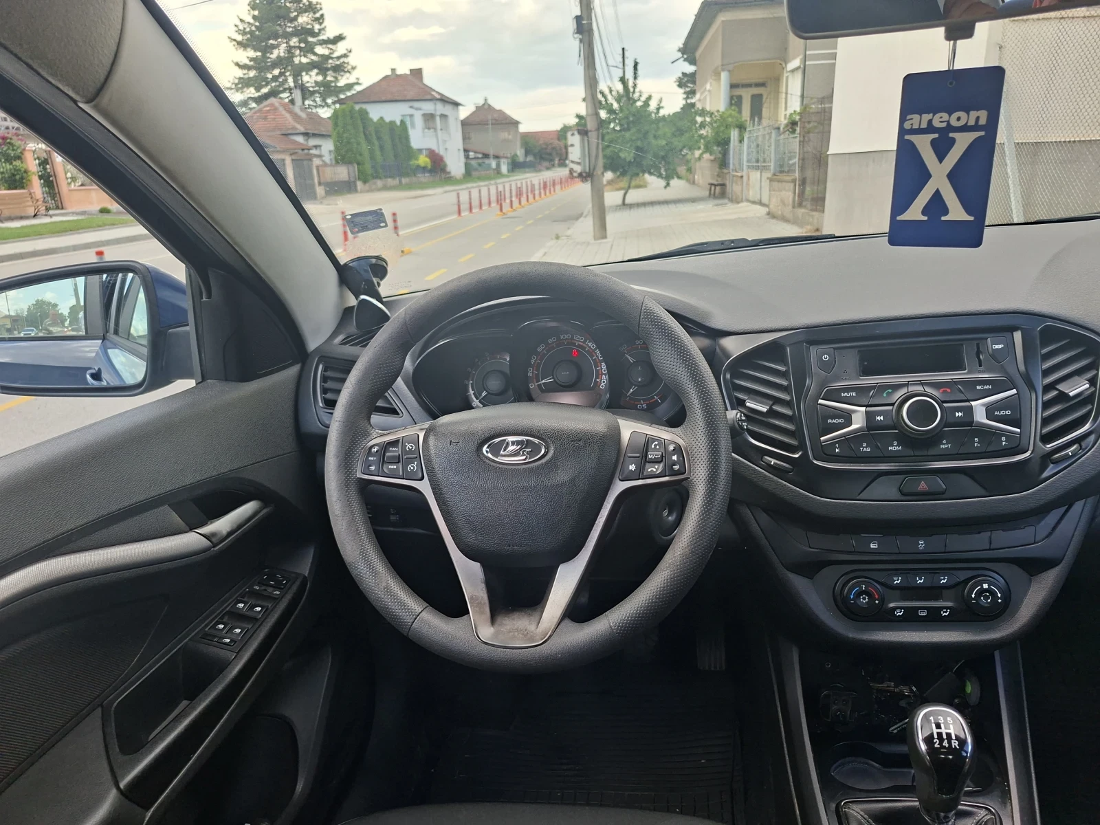 Lada Vesta 1.6, снимка 6 - Автомобили и джипове - 54759422