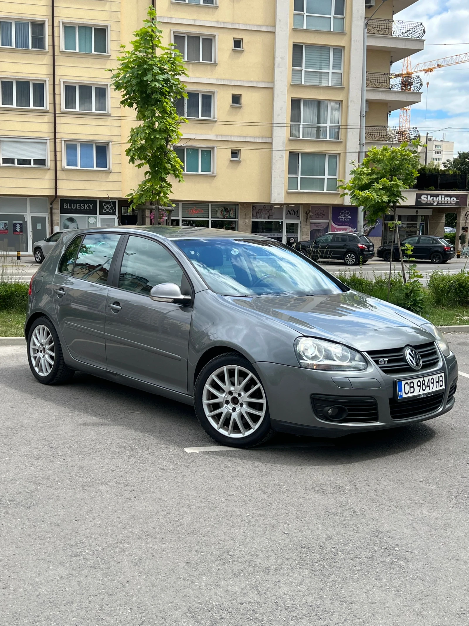 VW Golf, снимка 3 - Автомобили и джипове - 54894213