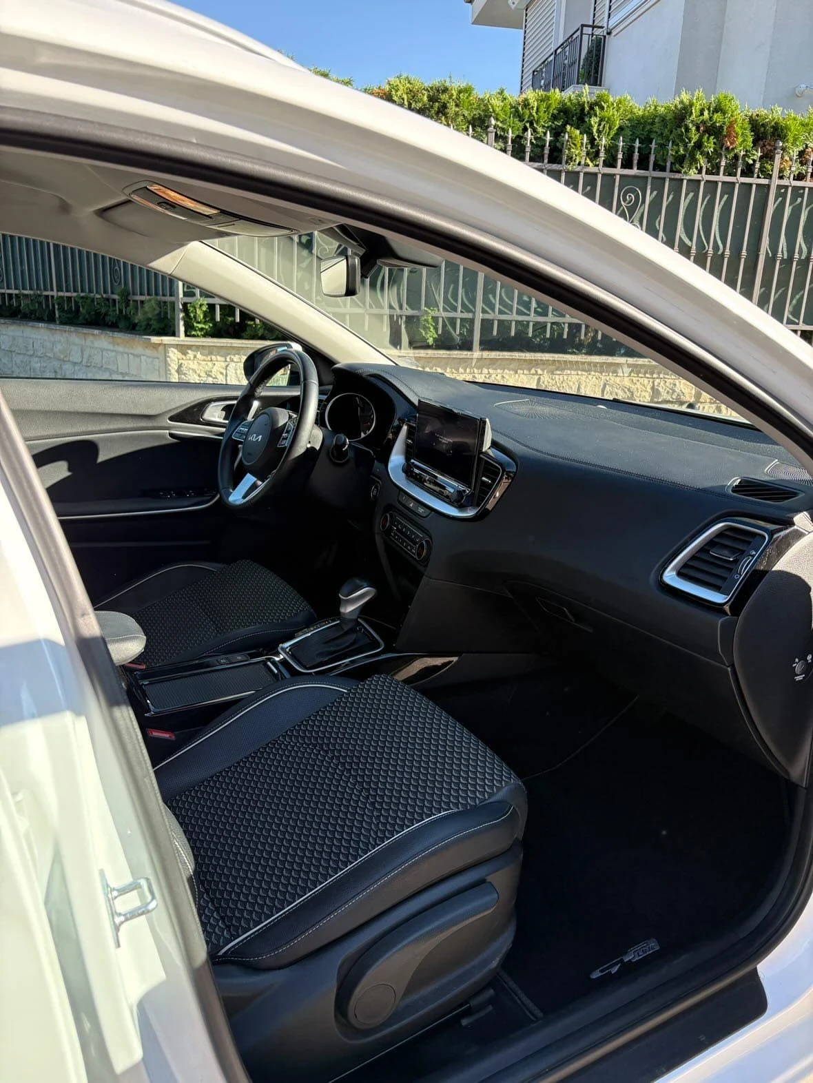 Kia Ceed, снимка 6 - Автомобили и джипове - 55159480