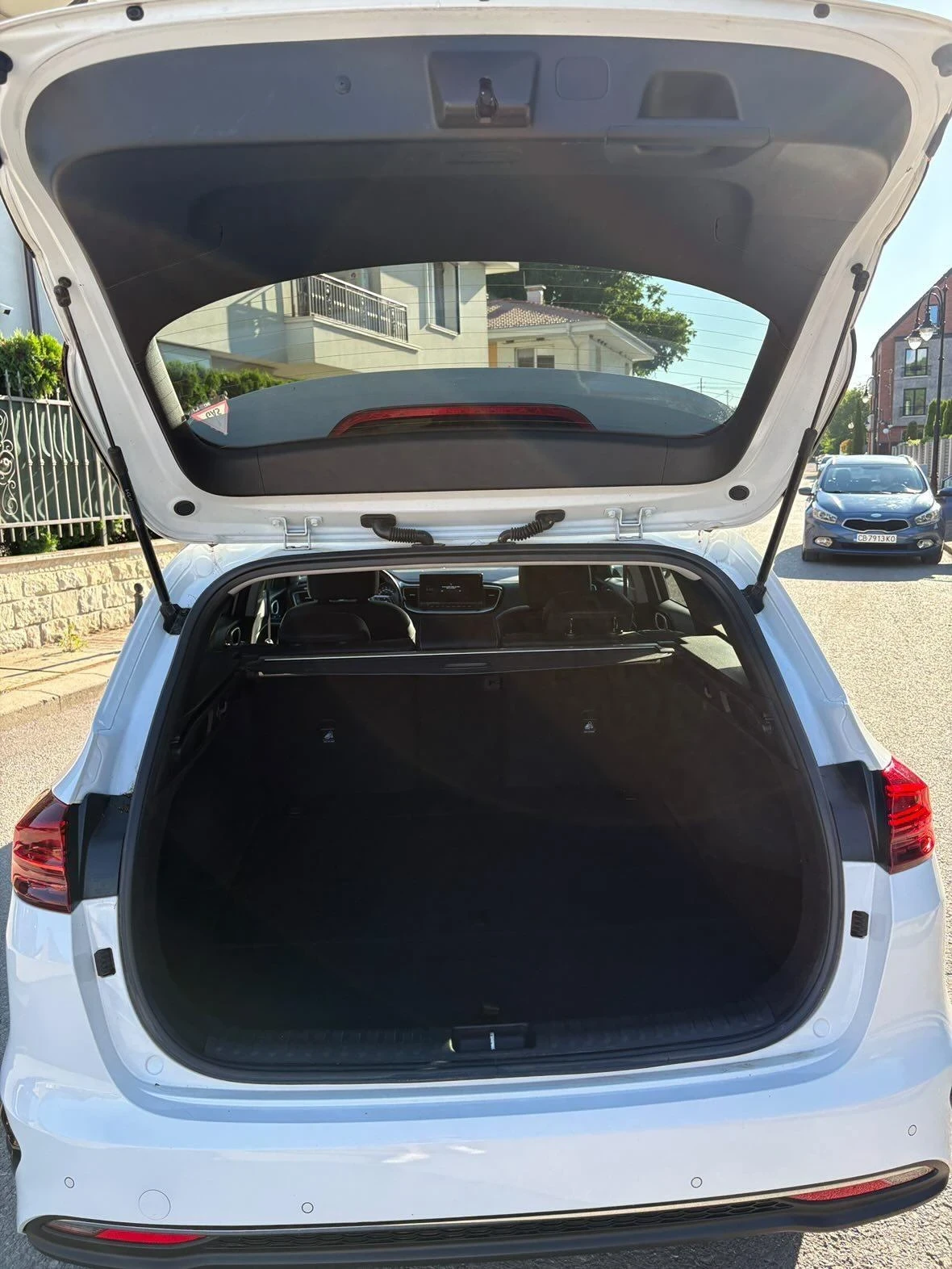 Kia Ceed, снимка 11 - Автомобили и джипове - 55159480