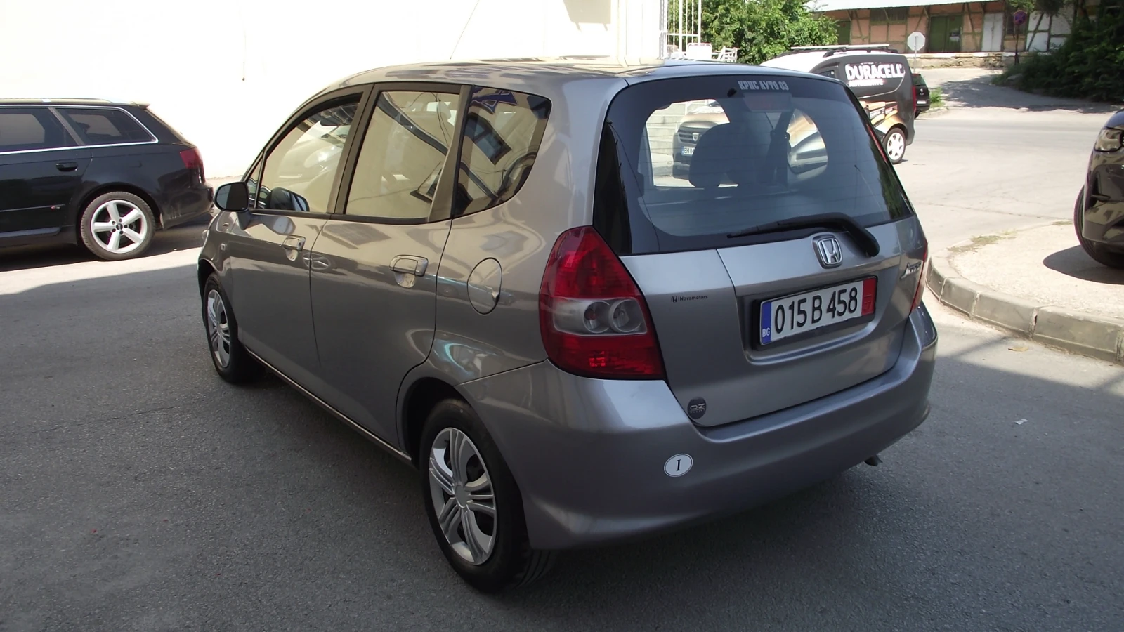 Honda Jazz 1.4.i.86.k.c.Газ.Бензин., снимка 5 - Автомобили и джипове - 55570346