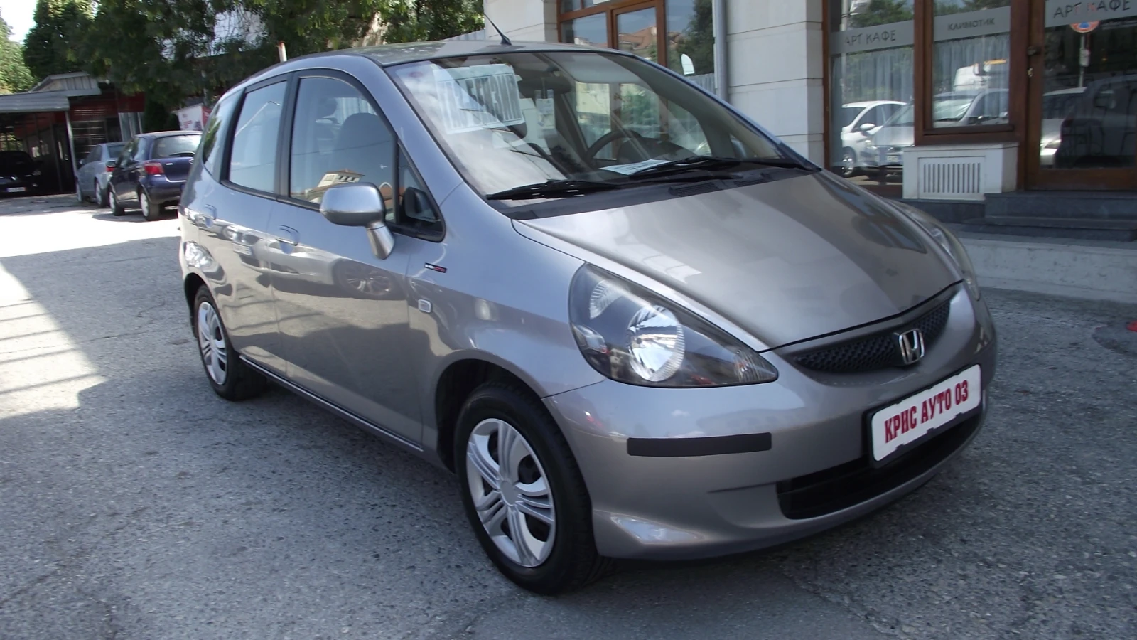 Honda Jazz 1.3.i.82.k.c.Газ.Бензин.
