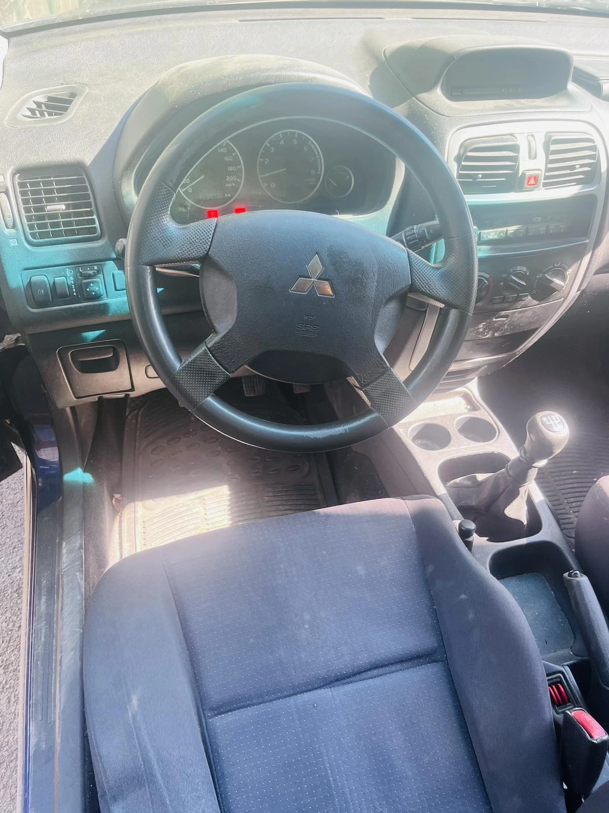 Mitsubishi Space star, снимка 3 - Автомобили и джипове - 55734996