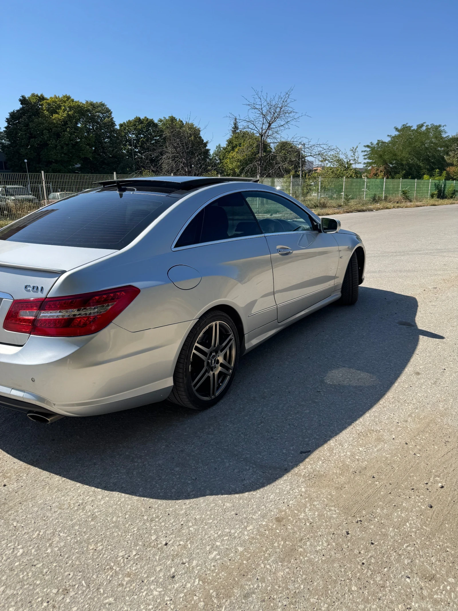Mercedes-Benz E 350, снимка 6 - Автомобили и джипове - 56011277