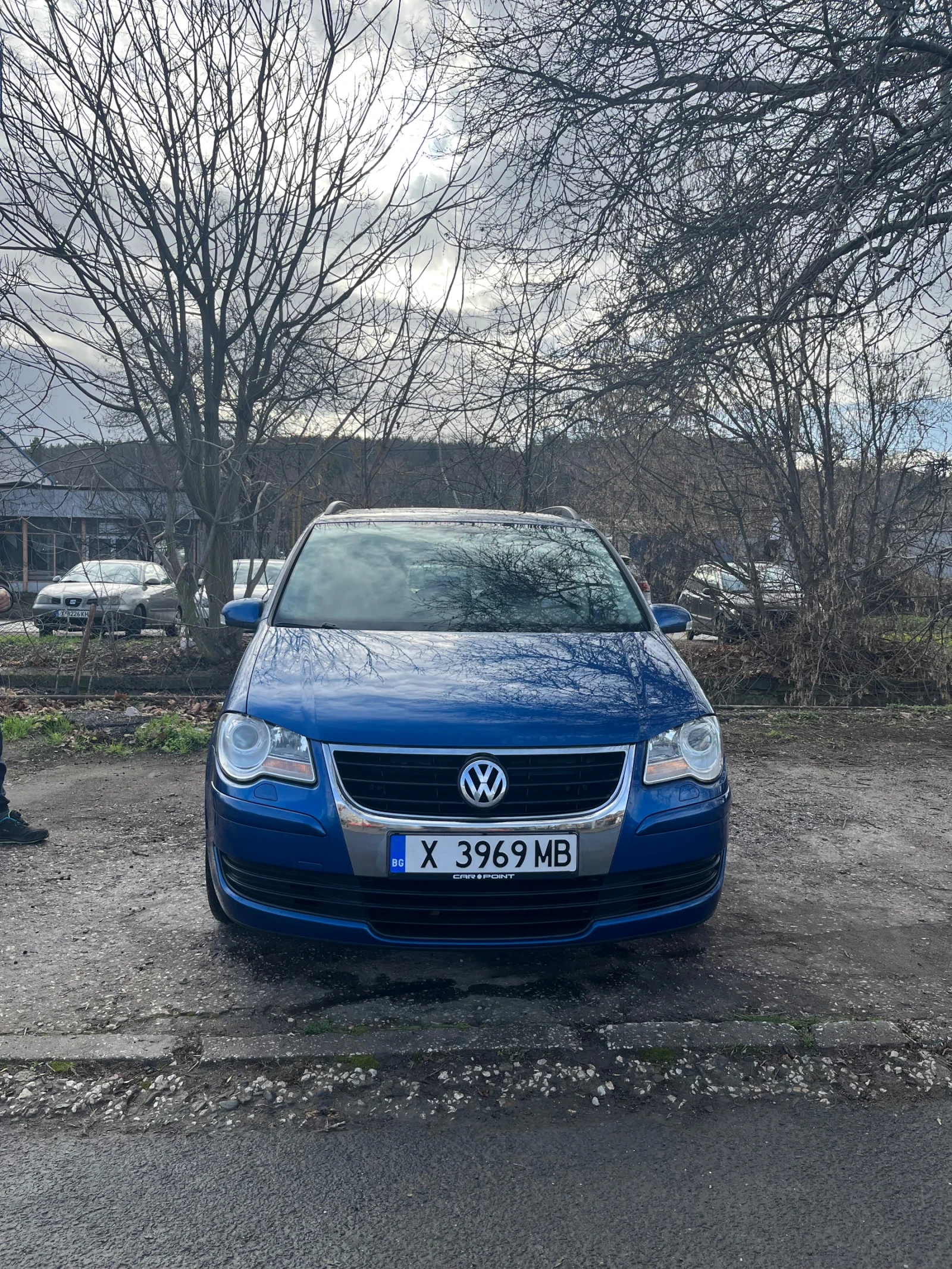 VW Touran, снимка 2 - Автомобили и джипове - 56046797