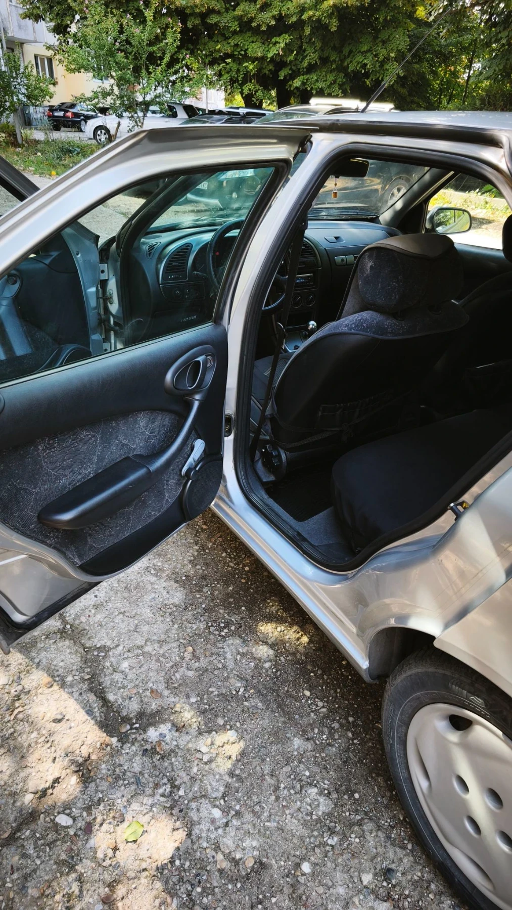 Citroen Xsara, снимка 12 - Автомобили и джипове - 56197757
