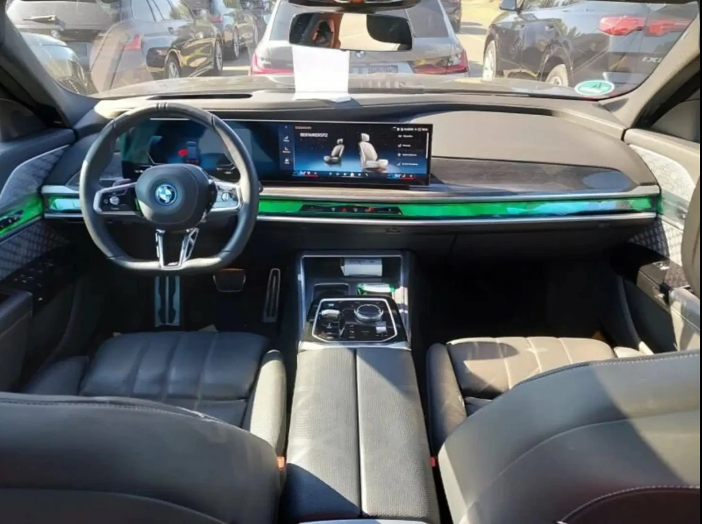 BMW i7 xDRV60/544HP/M-SPORT PRO/B&W/TV/360/345hAS | Mobile.bg � ����������� 3