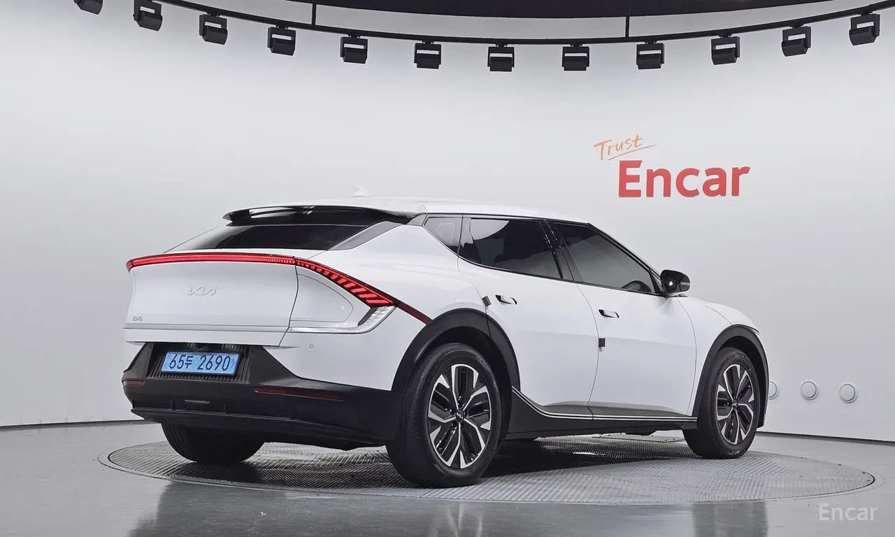 Kia EV6 Air Long Range, снимка 3 - Автомобили и джипове - 56411453