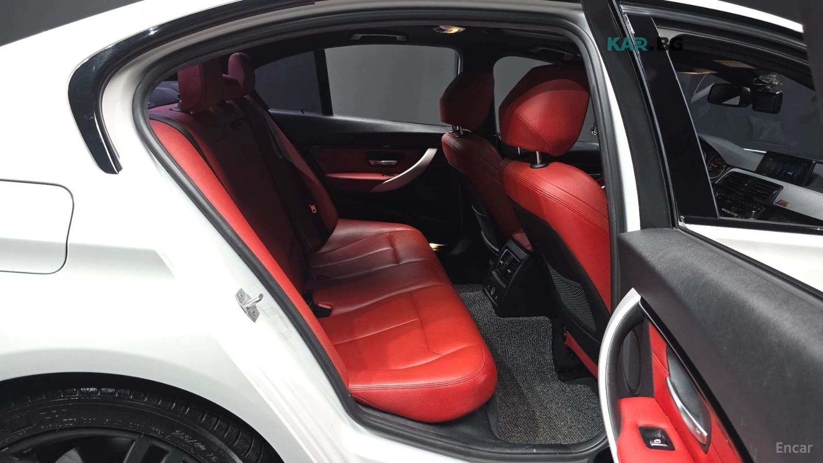 BMW 330 M SPORT* ����* �������* HEADUP* PANO | Mobile.bg � ����������� 11