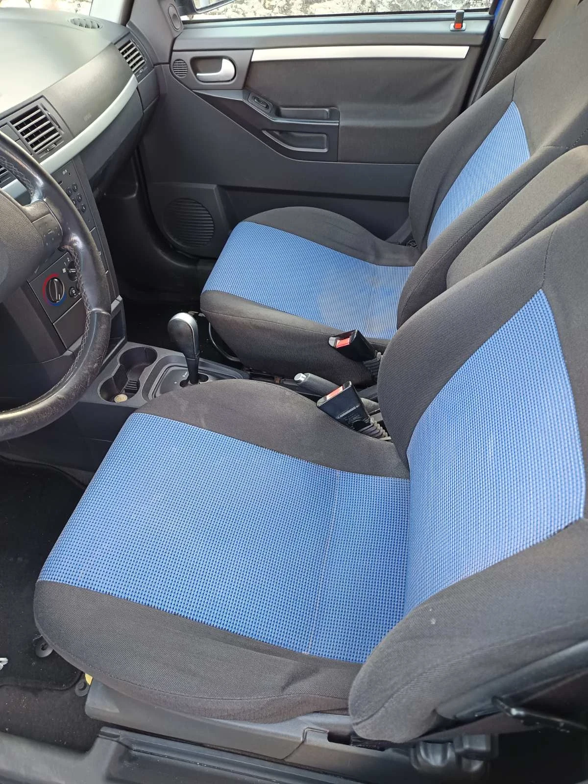 Opel Meriva 1.6, снимка 6 - Автомобили и джипове - 56682585