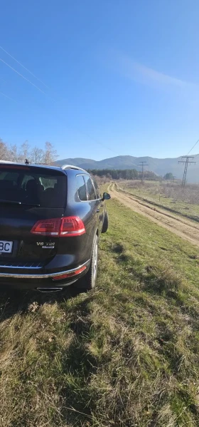VW Touareg 3.0 TDI - 14000 € / 27381.62 лв. - 17719767 4