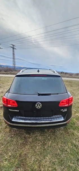 VW Touareg 3.0 TDI, снимка 7 - Автомобили и джипове - 51345587