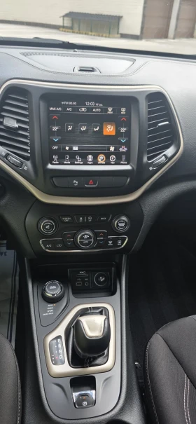 Jeep Cherokee | Mobile.bg    15