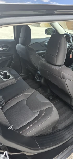 Обява за продажба на Jeep Cherokee ~18 800 лв. - изображение 10 | Auto.bg Обява за продажба на Jeep Cherokee ~18 800 лв. - изображение 10