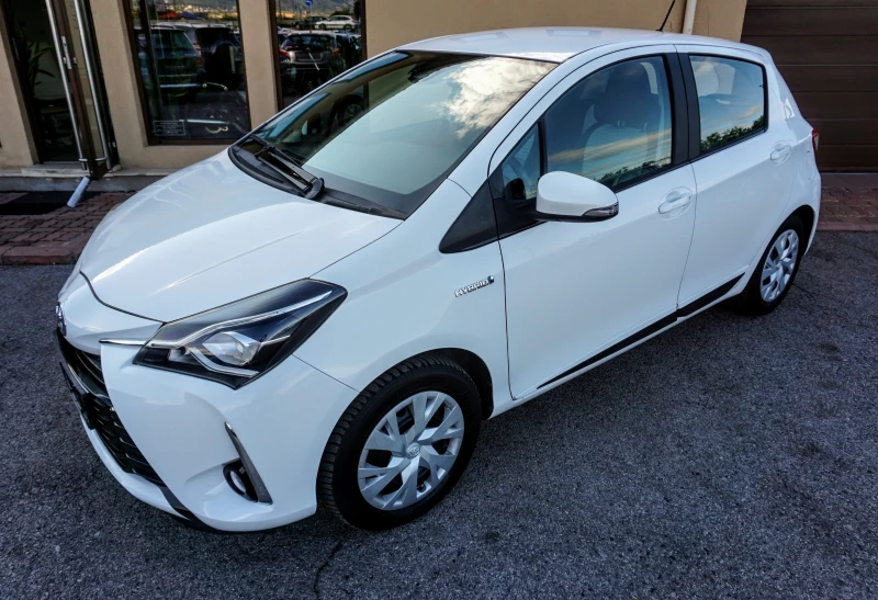 Toyota Yaris 1.5h ACTIVE, снимка 2 - Автомобили и джипове - 37774907