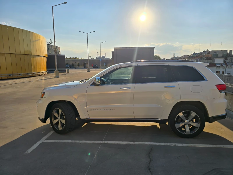 Jeep Grand cherokee 5.7 HEMI SUMMIT, снимка 4 - Автомобили и джипове - 52420047
