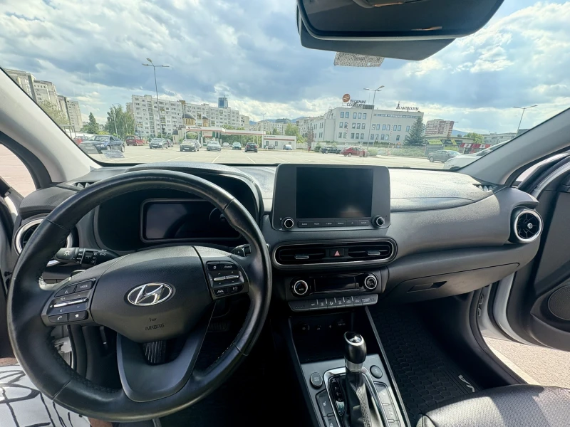 Hyundai Kona 1.6 TGDI, снимка 8 - Автомобили и джипове - 51581351