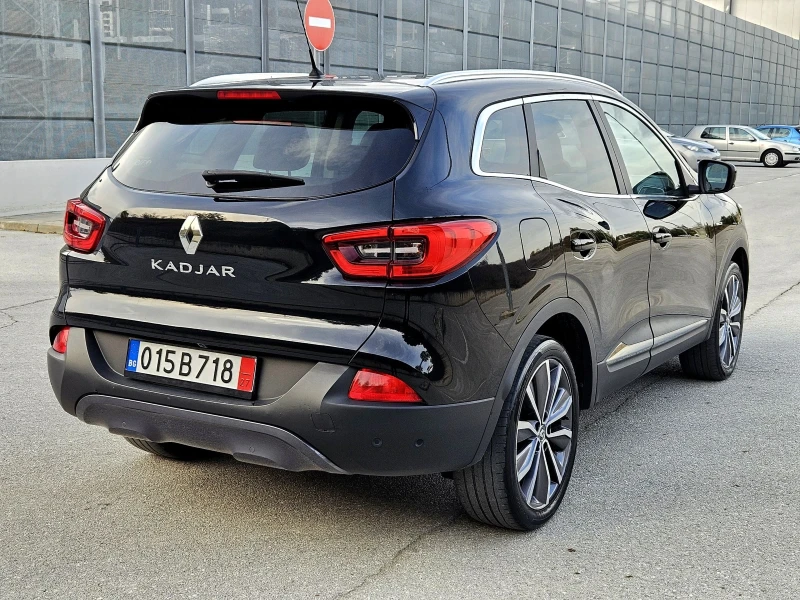 Renault Kadjar 1.2 BOSE, снимка 4 - Автомобили и джипове - 52139640