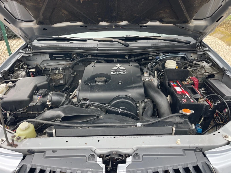 Mitsubishi L200 2.5TDI 136кс. , снимка 13 - Автомобили и джипове - 52357559
