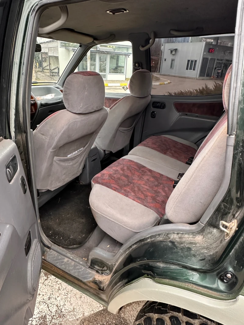 Nissan Terrano 2.7 TDI, снимка 7 - Автомобили и джипове - 53000505