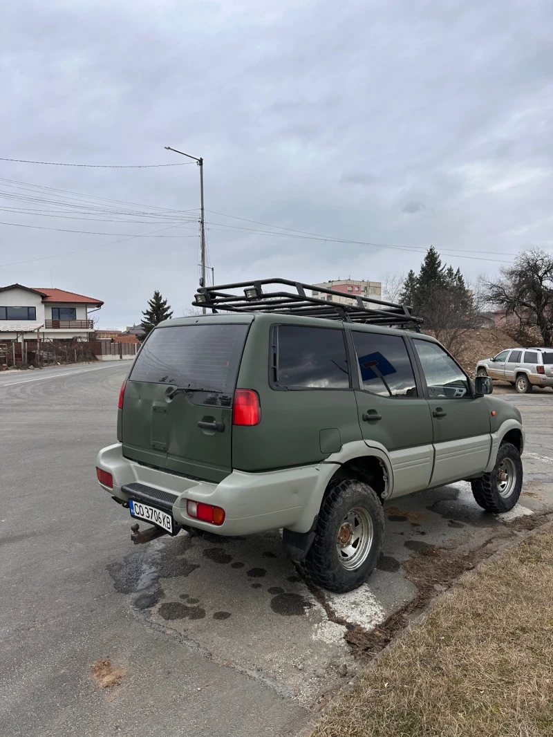 Nissan Terrano 2.7 TDI, снимка 4 - Автомобили и джипове - 53000505