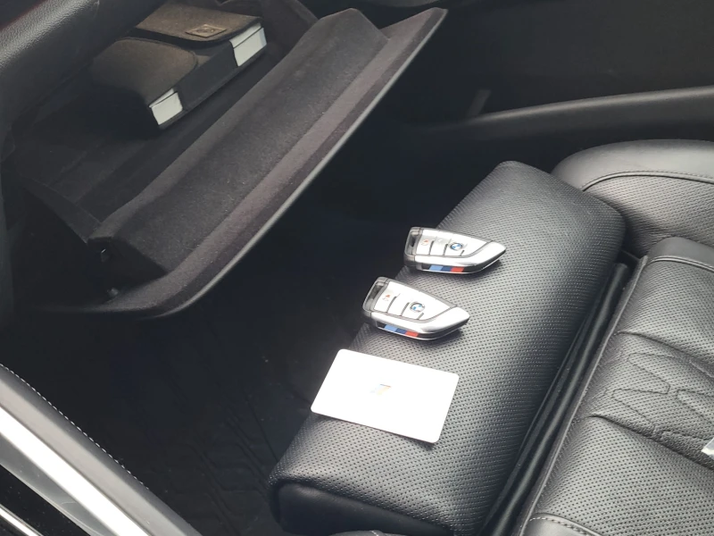 BMW X6 40i xDrive M-Sport * CARFAX * , снимка 11 - Автомобили и джипове - 53163239