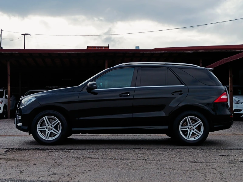 Mercedes-Benz ML 350 CDi* AMG* 4 Matic* NAVI* Distronic* Камера* , снимка 7 - Автомобили и джипове - 53286093