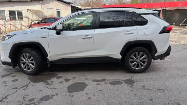 Toyota Rav4, снимка 3 - Автомобили и джипове - 48759521