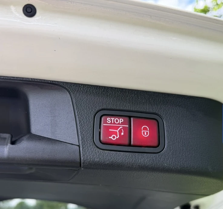 Mercedes-Benz GLB Glb 180 BENZIN FULL EXTRA, снимка 15 - Автомобили и джипове - 55367313