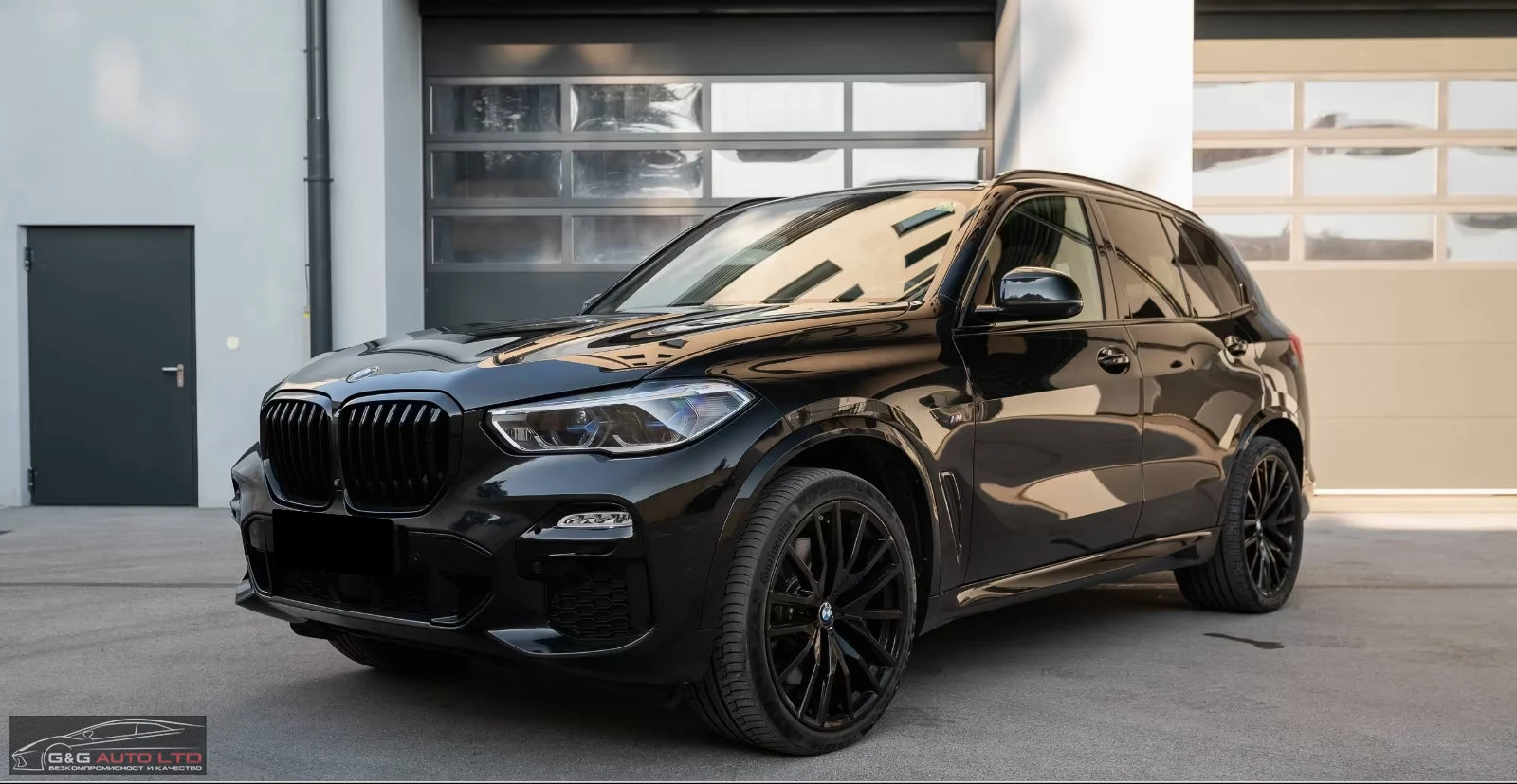 BMW X5 M50i/539HP/PANO/HUD/LASER/360/H&K/MEMO/612g, снимка 1
