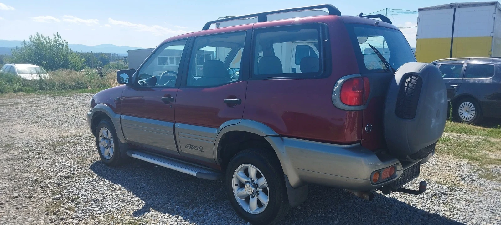 Nissan Terrano 2.4i-116к.с - изображение 7