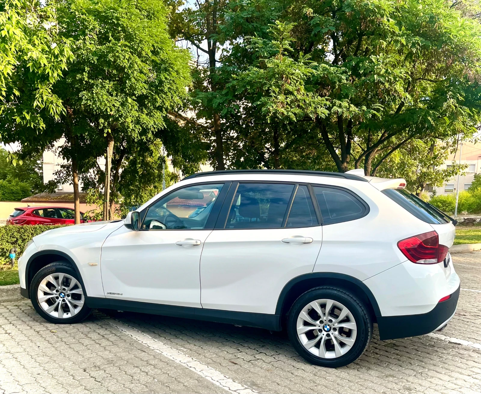 BMW X1 X DRIVE 1.8 D - изображение 9