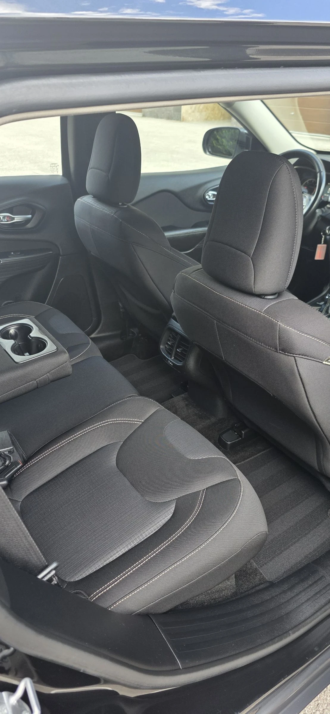 Jeep Cherokee | Mobile.bg   11